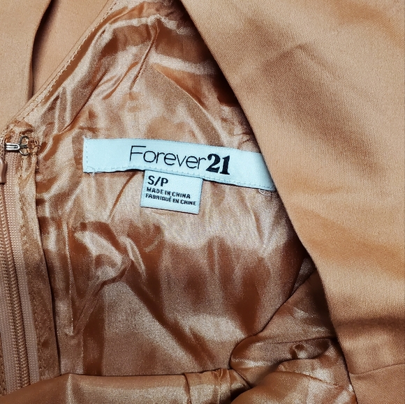 Forever 21 Womens Coral Sleeveless Backless Pleated Dress Size Small - Picture 7 of 8